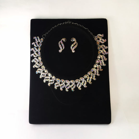 The Regal Chandelier Set